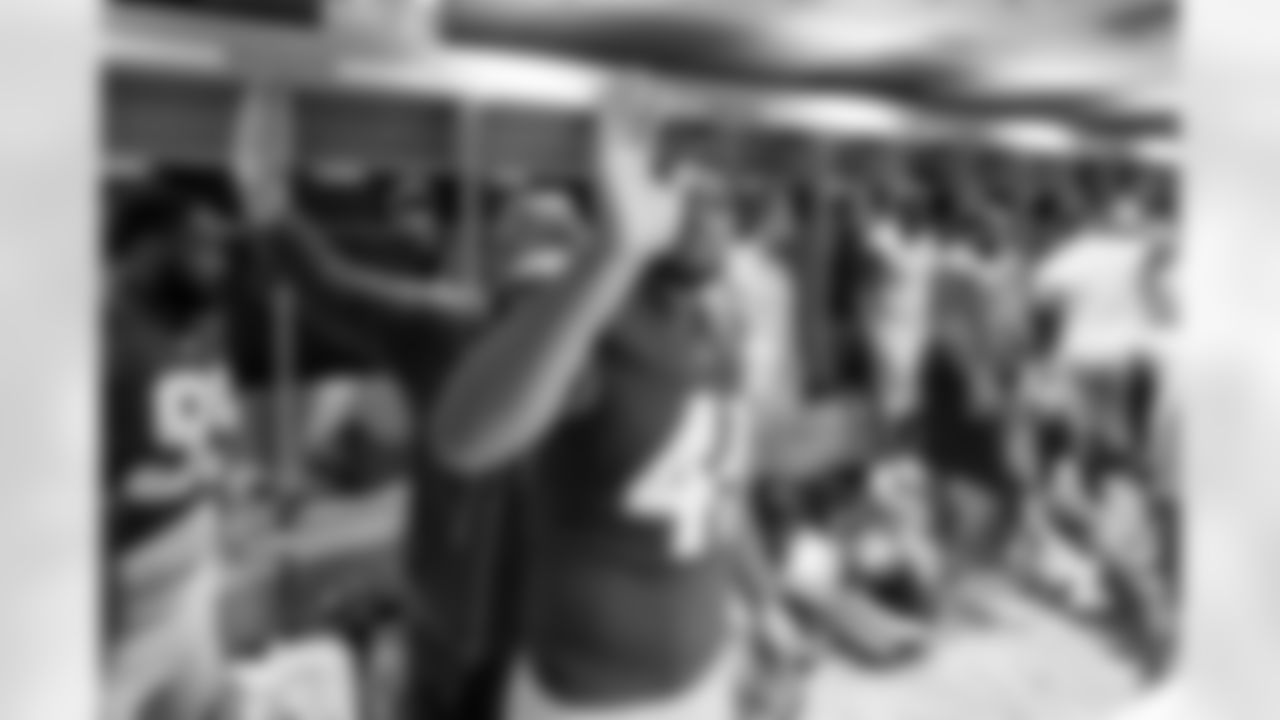 Check out the best shots from the Chargers Week 6 matchup against the Dolphins!