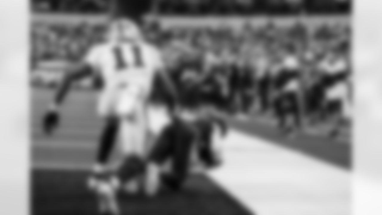 WR Ladd McConkey (15)