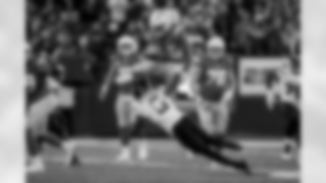 The Los Angeles Chargers play the New York Jets on Monday, November 6, 2023 at MetLife Stadium in East Rutherford, NJ.
[FINAL SCORE: LAC 27 - NYJ 6]