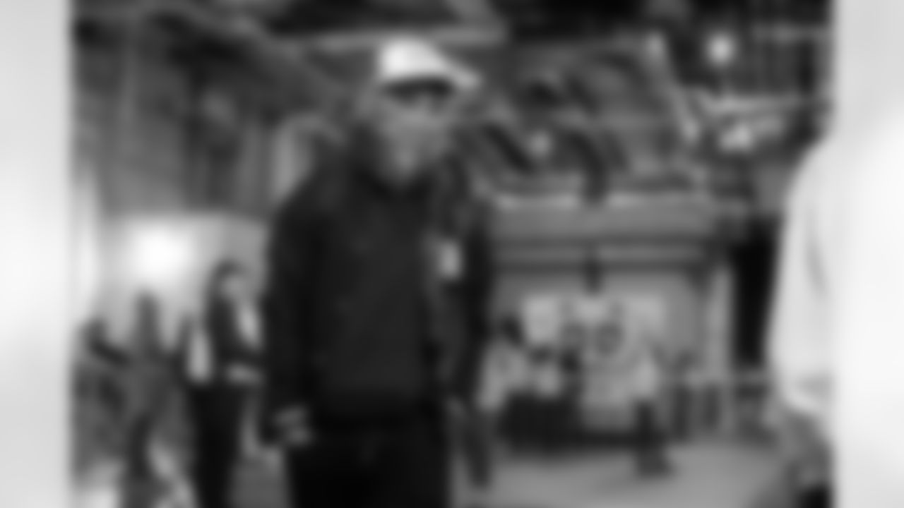 The Los Angeles Chargers play the New York Jets on Monday, November 6, 2023 at MetLife Stadium in East Rutherford, NJ.
[FINAL SCORE: LAC 27 - NYJ 6]