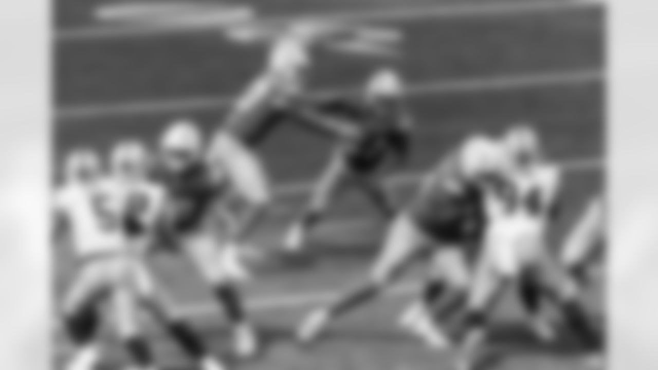 The Los Angeles Chargers play the Las Vegas Raiders on Sunday, September 8, 2024 at SoFi Stadium in Inglewood, CA.
[FINAL SCORE: LAC 22 - LV 10]