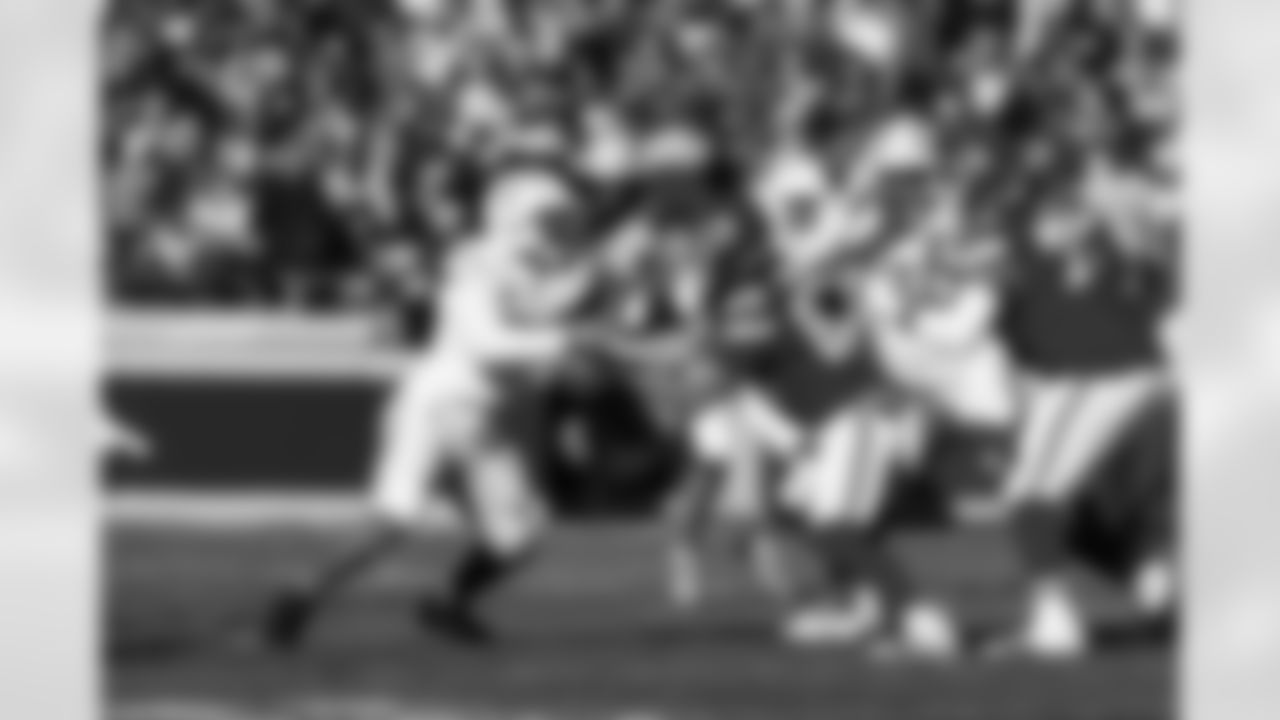 OLB Khalil Mack (52)