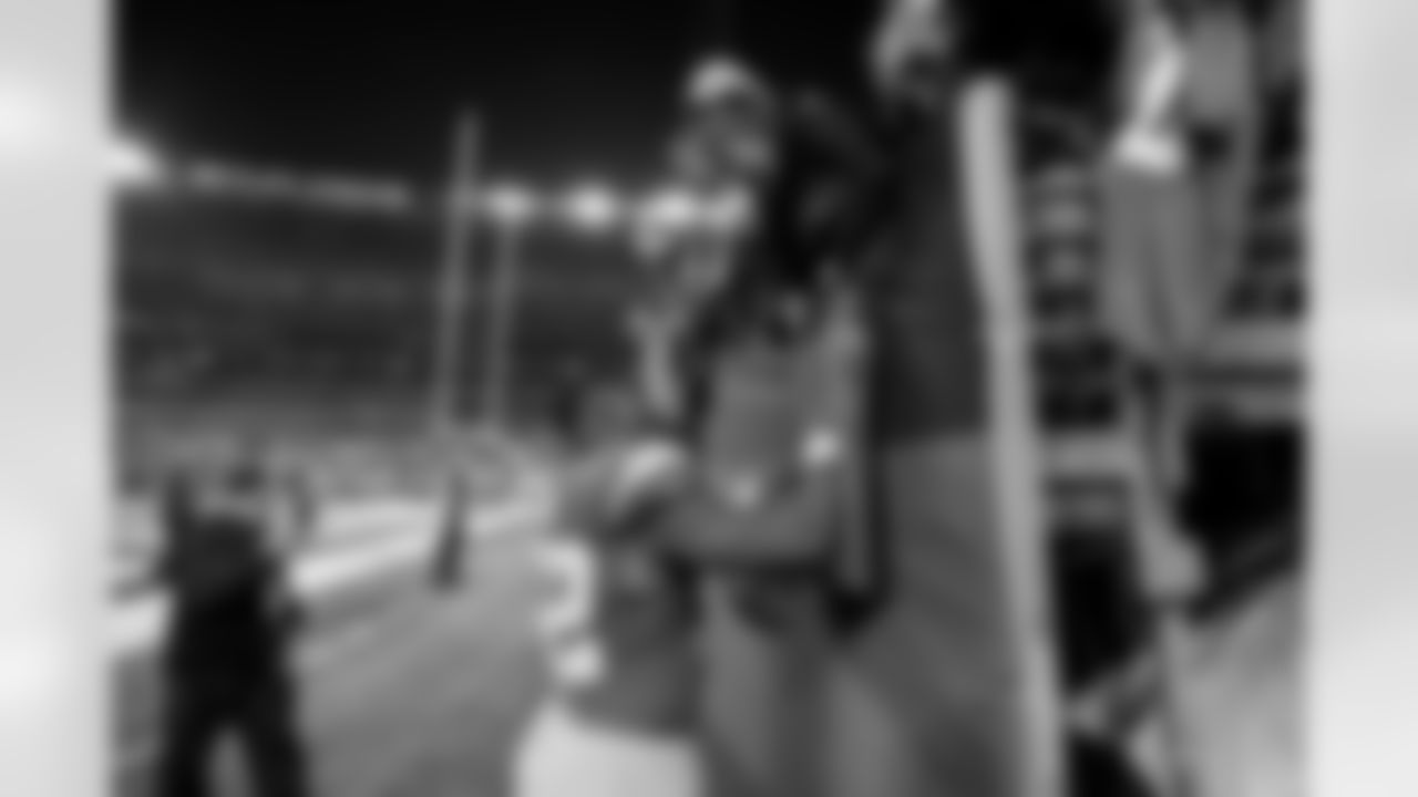 The Los Angeles Chargers play the New York Jets on Monday, November 6, 2023 at MetLife Stadium in East Rutherford, NJ.
[FINAL SCORE: LAC 27 - NYJ 6]