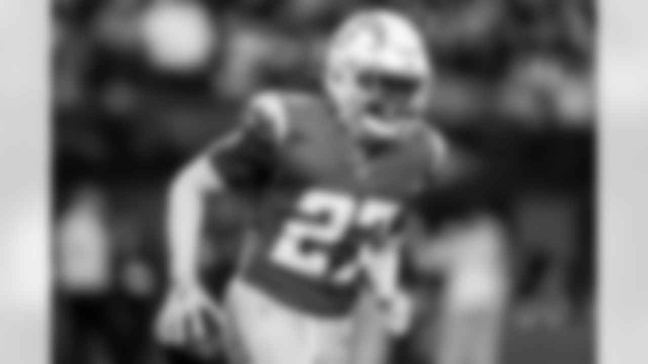 Check out the best shots from the Chargers Week 10 matchup against the Steelers!