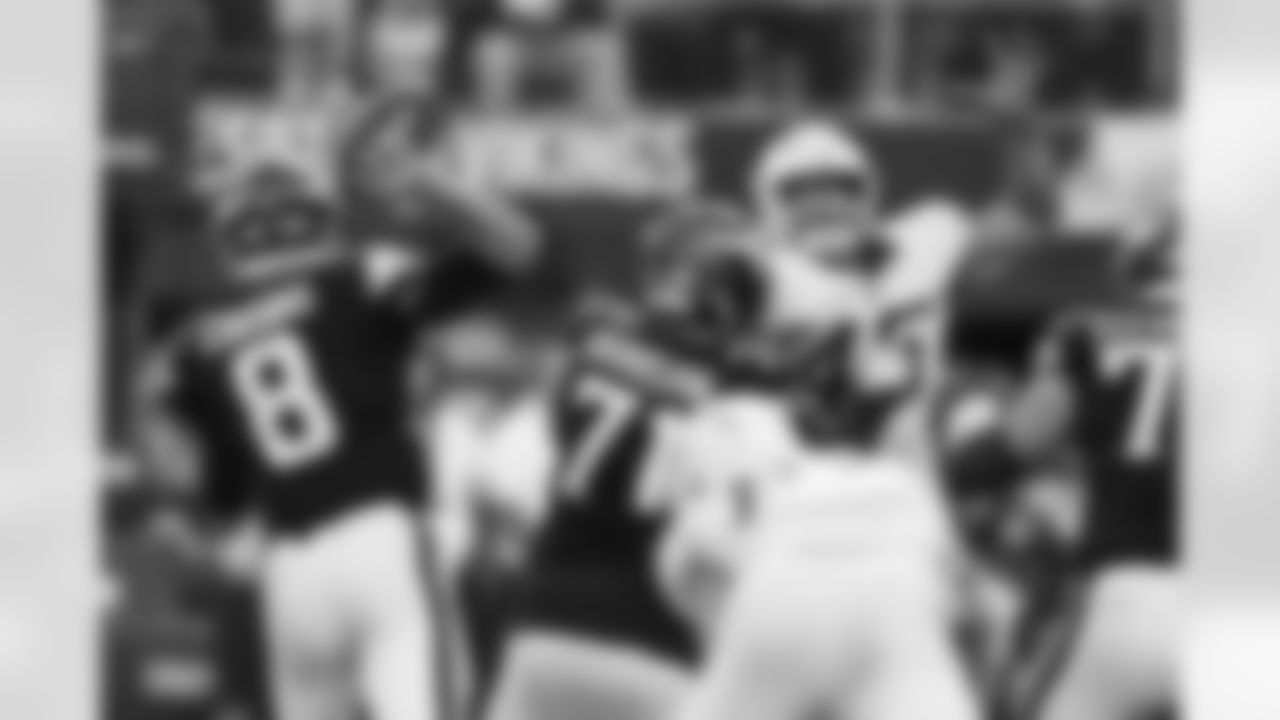 The Los Angeles Chargers play the Minnesota Vikings on Sunday, September 24, 2023 at U.S. Bank Stadium in Minneapolis, MN.
[FINAL SCORE: LAC 28 - MIN 24]