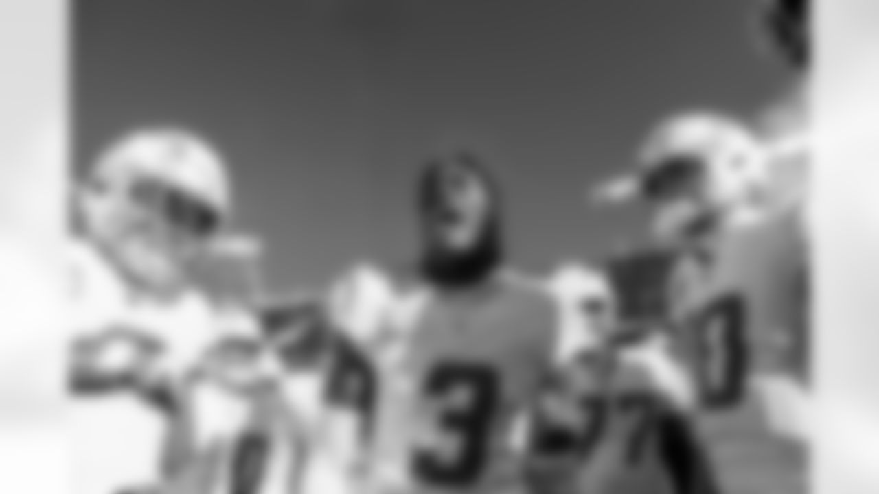 Take a look back at the best photos of Derwin James, Jr.'s 2025 campaign.