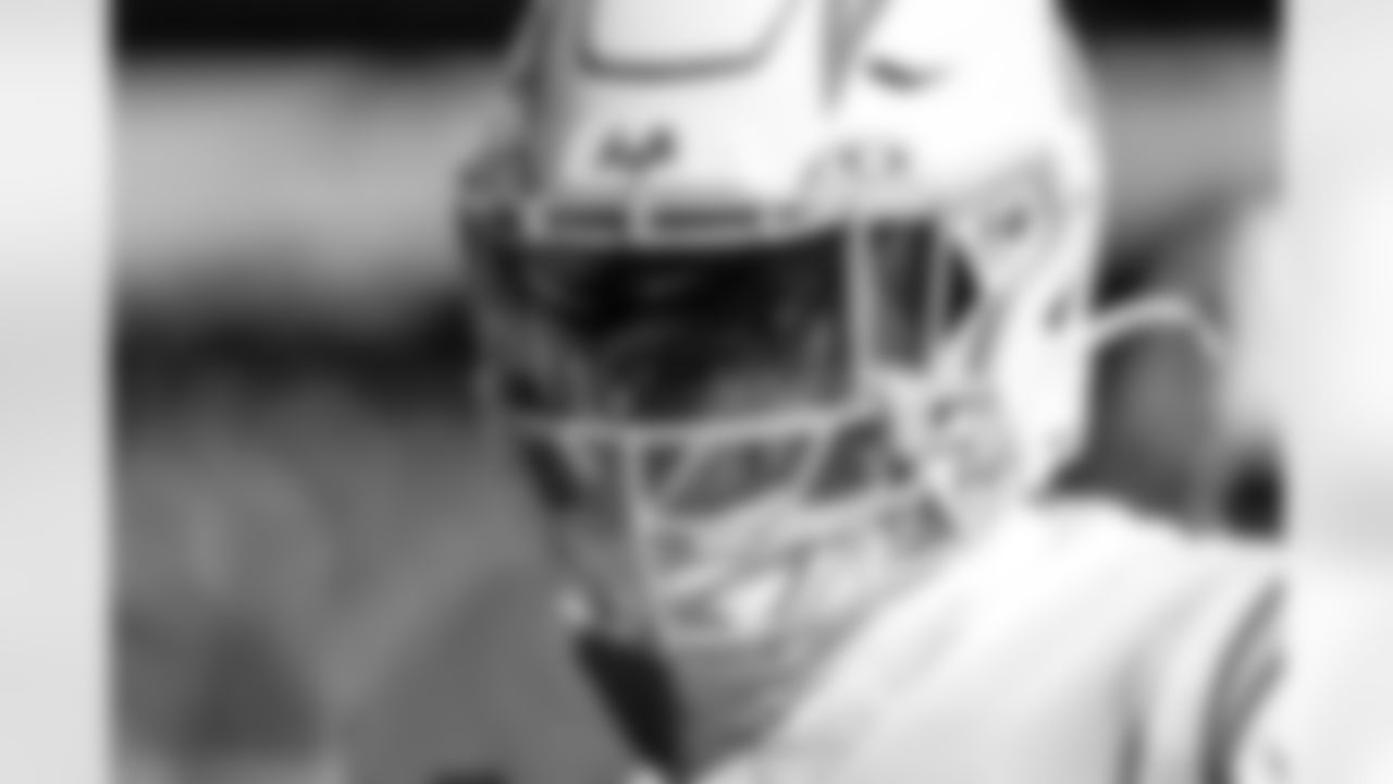 LB Daiyan Henley (0)