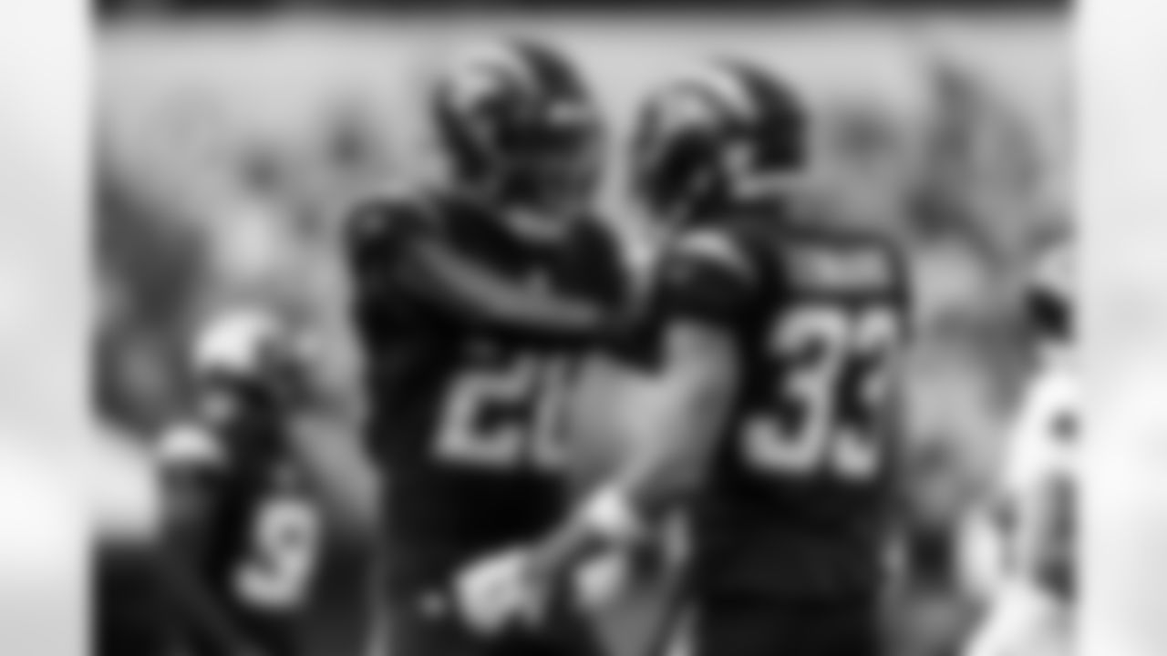 Check out the best shots from the Chargers Week 17 matchup against the Texans!