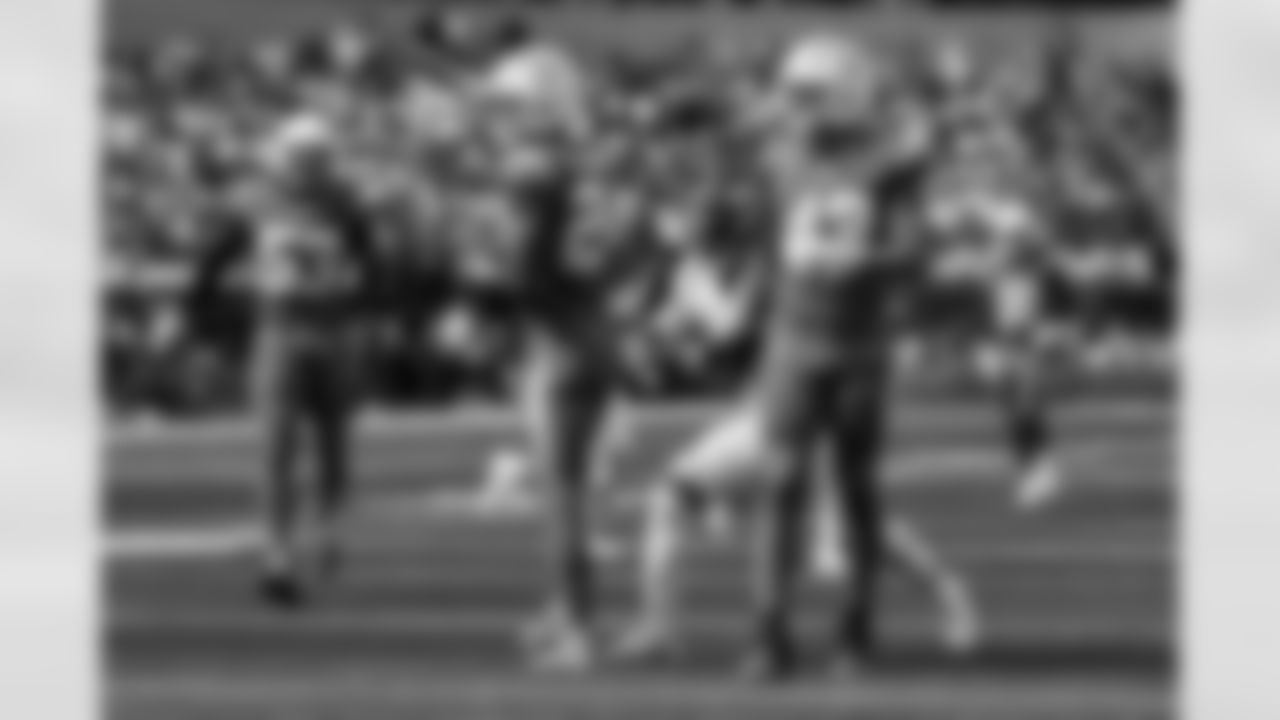 Take a look at the best photos of Chargers 2026 free agent Benjamin St-Juste