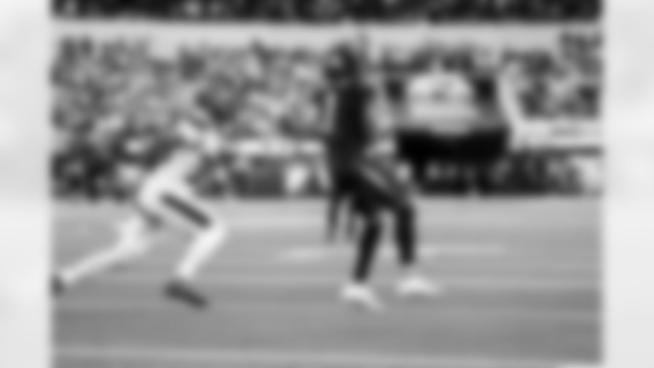 WR Quentin Johnston (1)