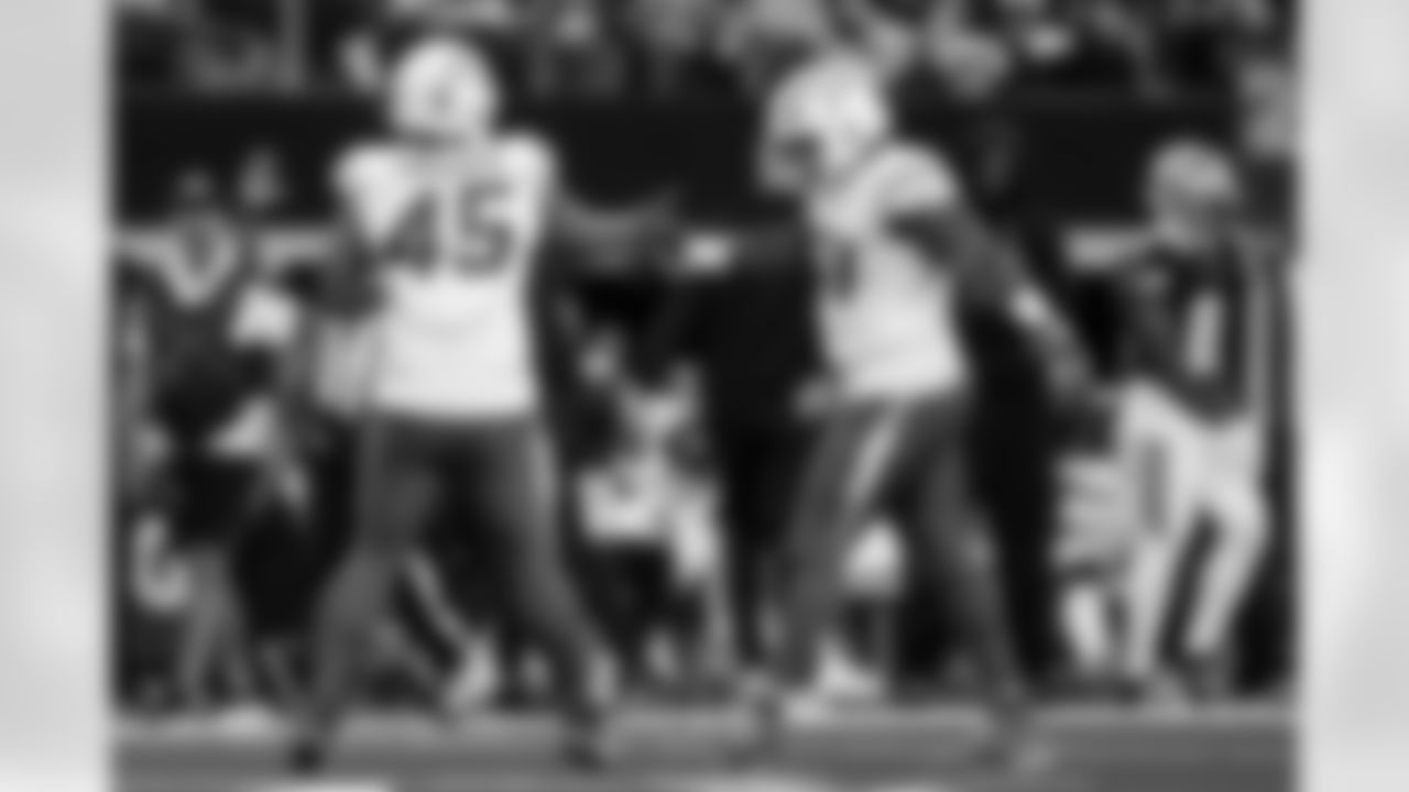 Take a look at the best photos of Chargers 2026 free agent Da'Shawn Hand