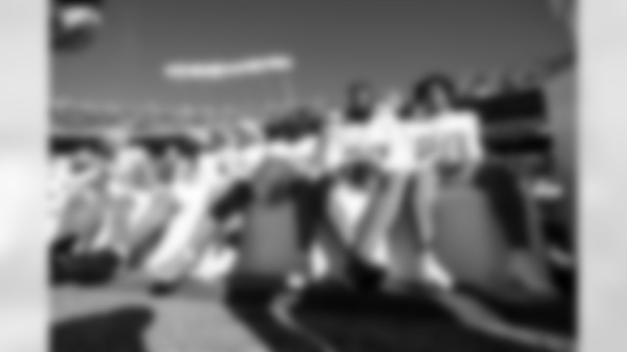 CB Cam Hart (20) and CB Tarheeb Still (29)