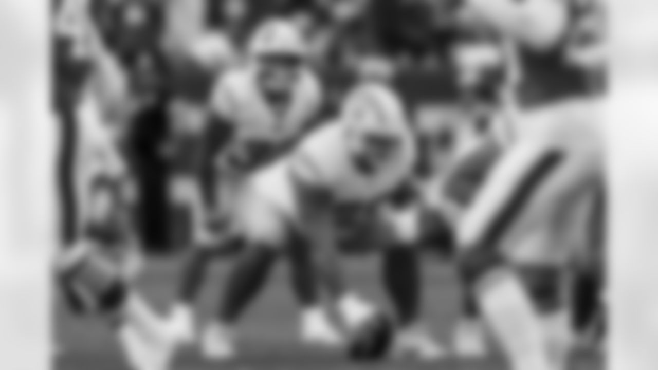 Take a look at the best photos of Chargers 2026 free agent Andre James