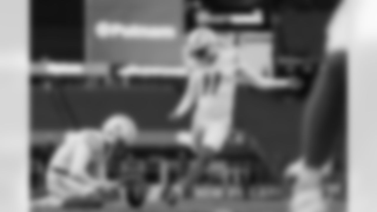 The Los Angeles Chargers play the New England Patriots on Sunday, December 3, 2023 at Gillette Stadium in Foxborough, MA.
[FINAL SCORE: LAC 6 - NE 0]