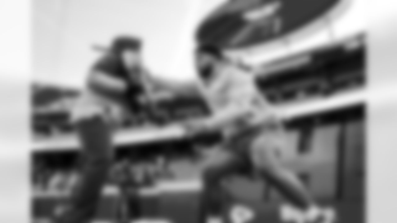 OLB Tuli Tuipulotu (45)