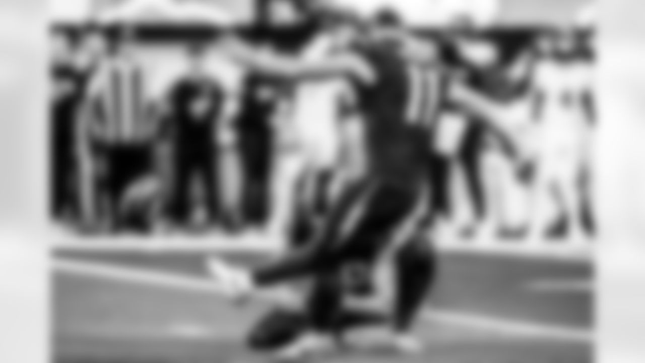 Take a look back at the Chargers Week 8 matchup with the Vikings in monochrome!
