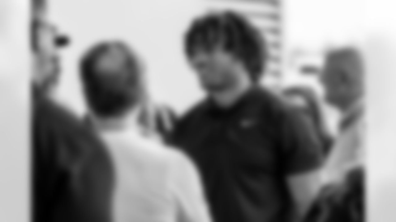 2025 first-round pick Omarion Hampton arrives in L.A. for his first day as a member of the Chargers