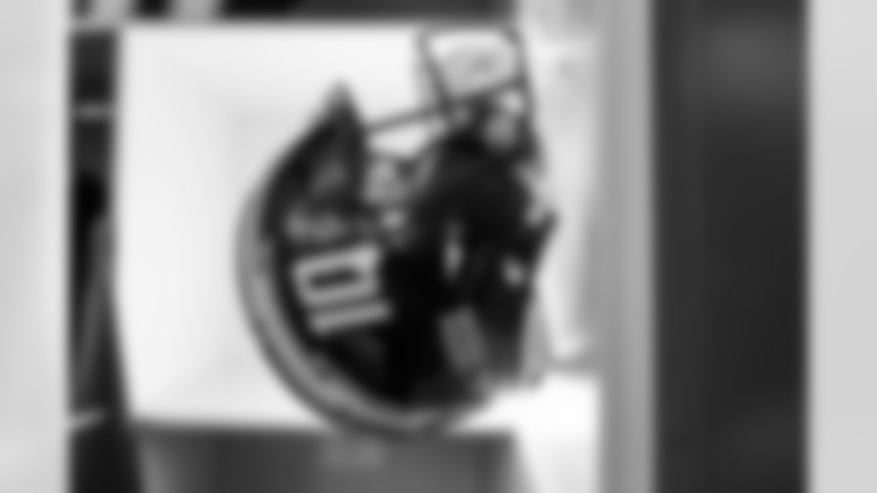 Check out the best shots from the Chargers Week 17 matchup against the Texans!