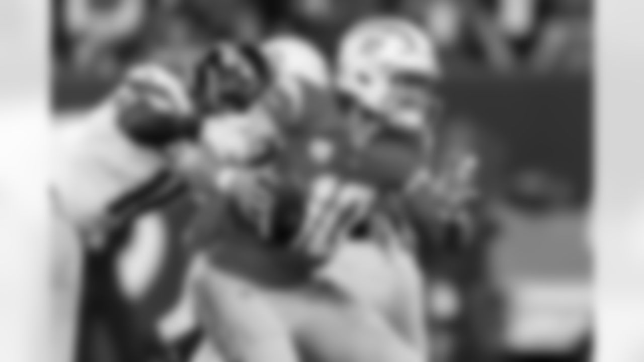 The Los Angeles Chargers play the New York Jets on Monday, November 6, 2023 at MetLife Stadium in East Rutherford, NJ.
[FINAL SCORE: LAC 27 - NYJ 6]