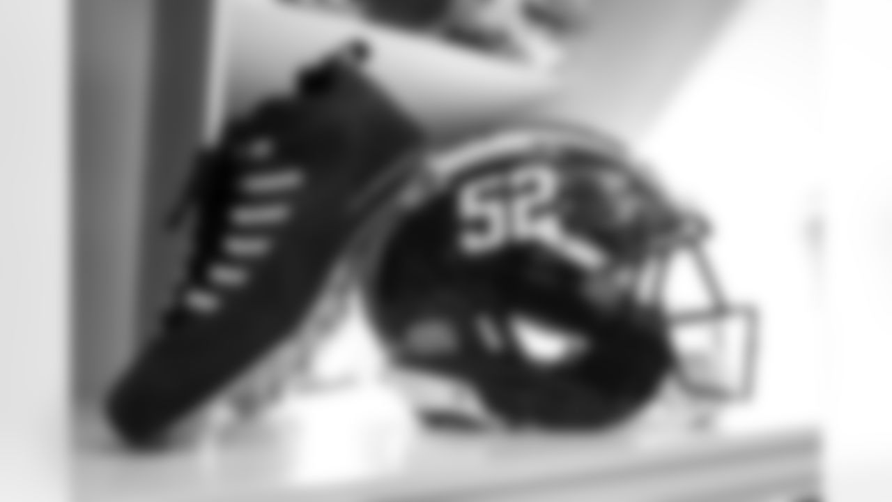 OLB Khalil Mack (52)