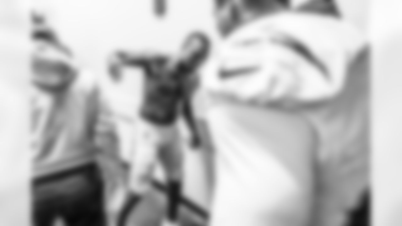 Take a look back at the Chargers Week 15 matchup with the Chiefs in monochrome.