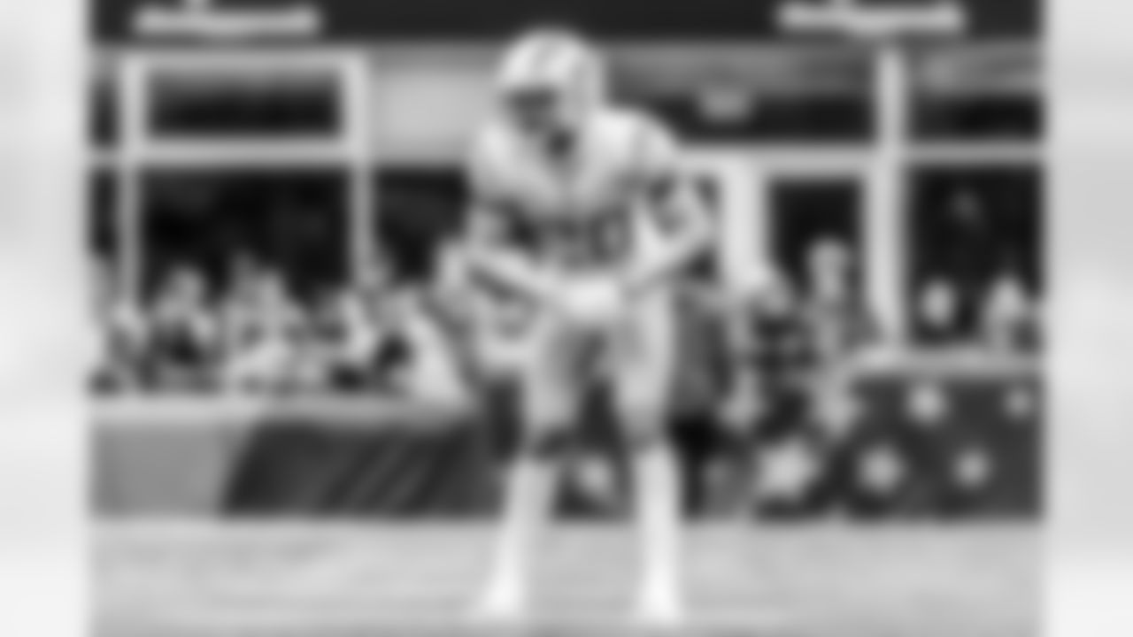 Take a look back at the Chargers Week 17 matchup with the Patriots in monochrome!