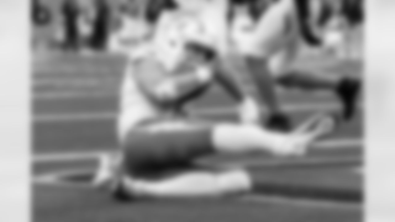 Chargers QB Justin Herbert (#10) in action during their Pro Bowl season.