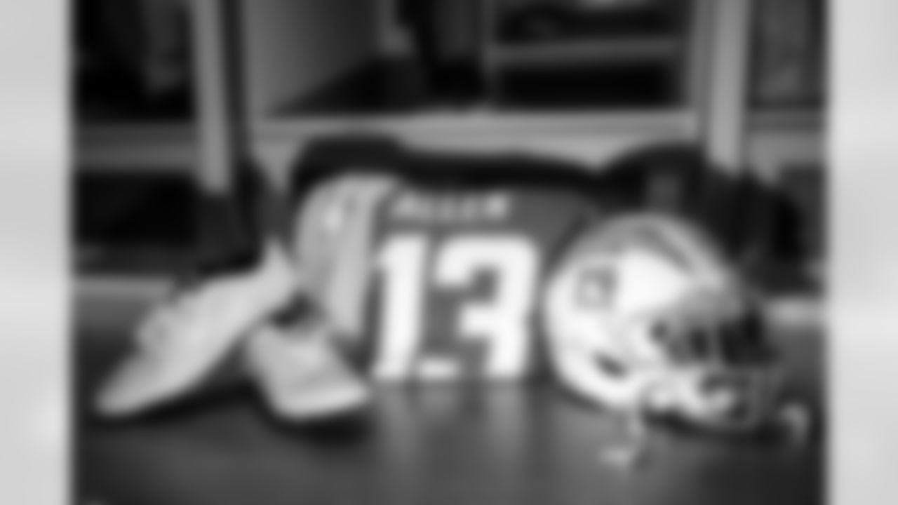 Check out the best shots from the Chargers Week 10 matchup against the Steelers!