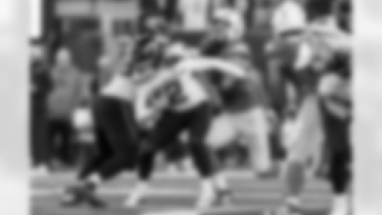 The Los Angeles Chargers play the New York Jets on Monday, November 6, 2023 at MetLife Stadium in East Rutherford, NJ.
[FINAL SCORE: LAC 27 - NYJ 6]