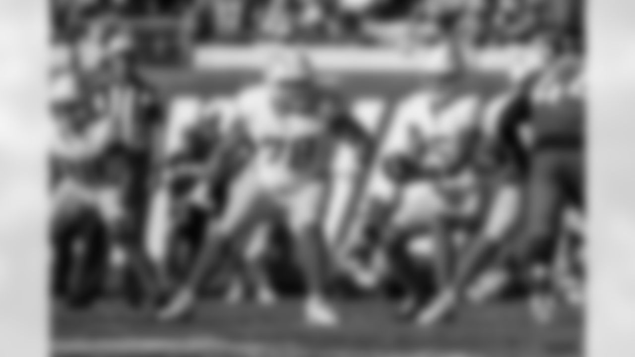 Take a look at the best photos of Chargers 2026 free agent Andre James