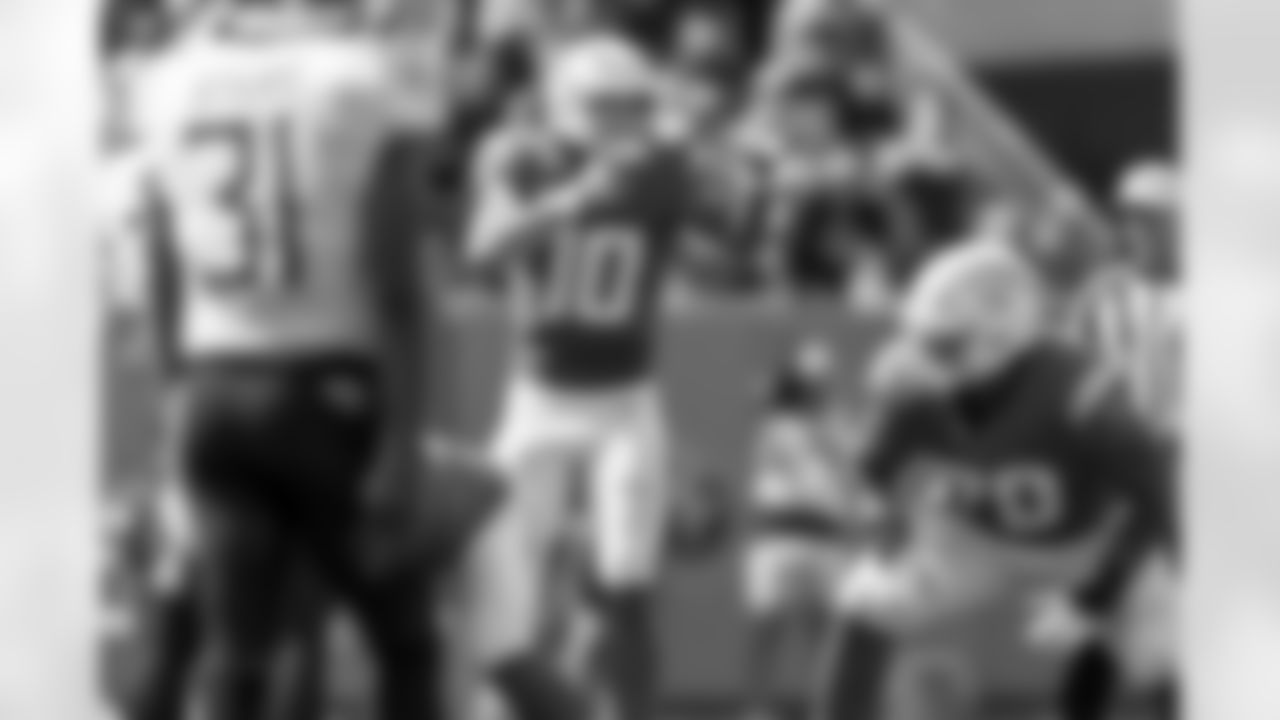 The Los Angeles Chargers play the Tennessee Titans on Sunday, September 17, 2023 at Nissan Stadium in Nashville, TN.
[FINAL SCORE: TEN 27 - LAC 24]