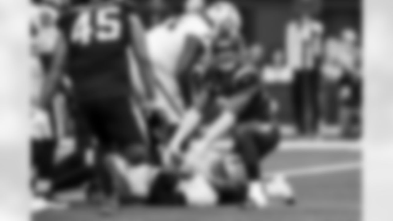 LB Daiyan Henley (0)