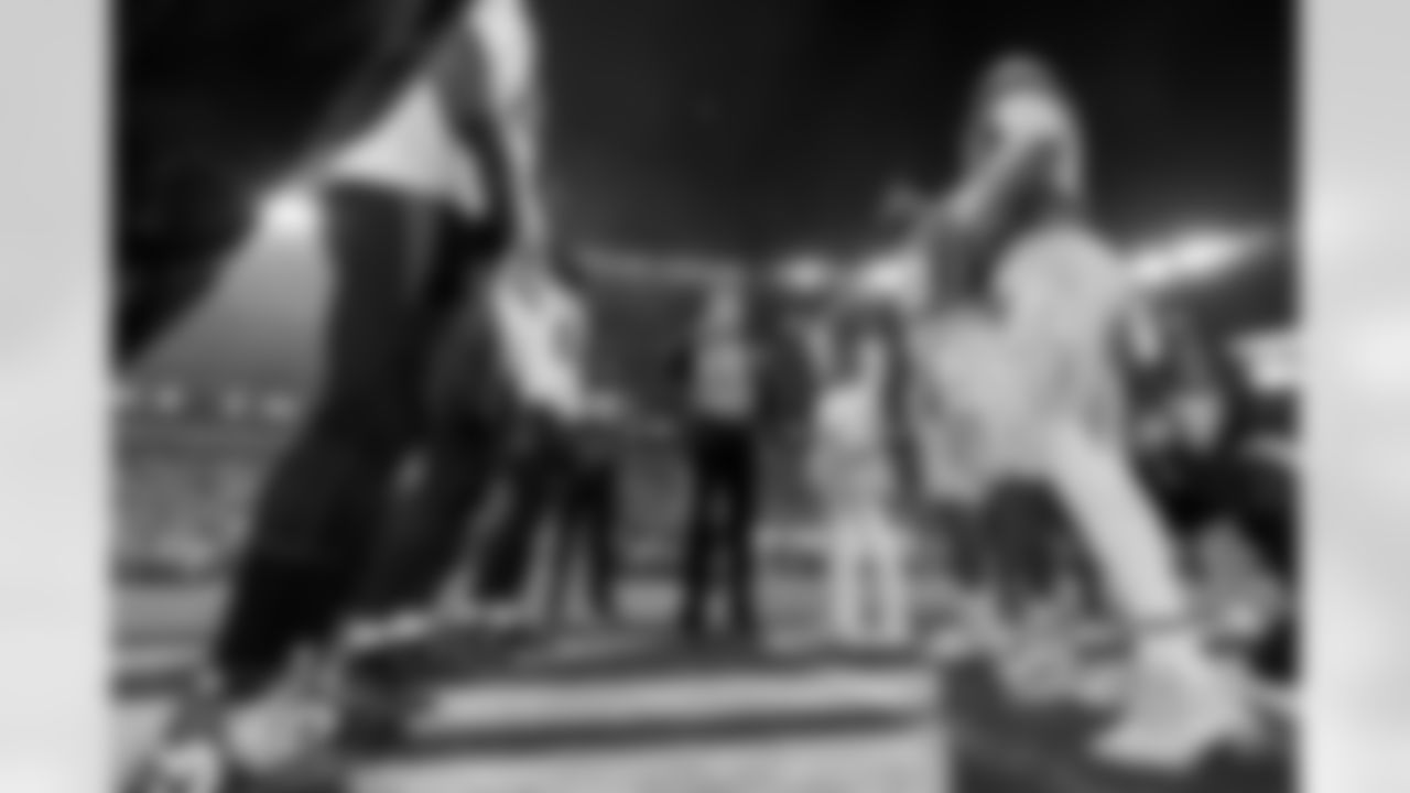 The Los Angeles Chargers play the New York Jets on Monday, November 6, 2023 at MetLife Stadium in East Rutherford, NJ.
[FINAL SCORE: LAC 27 - NYJ 6]