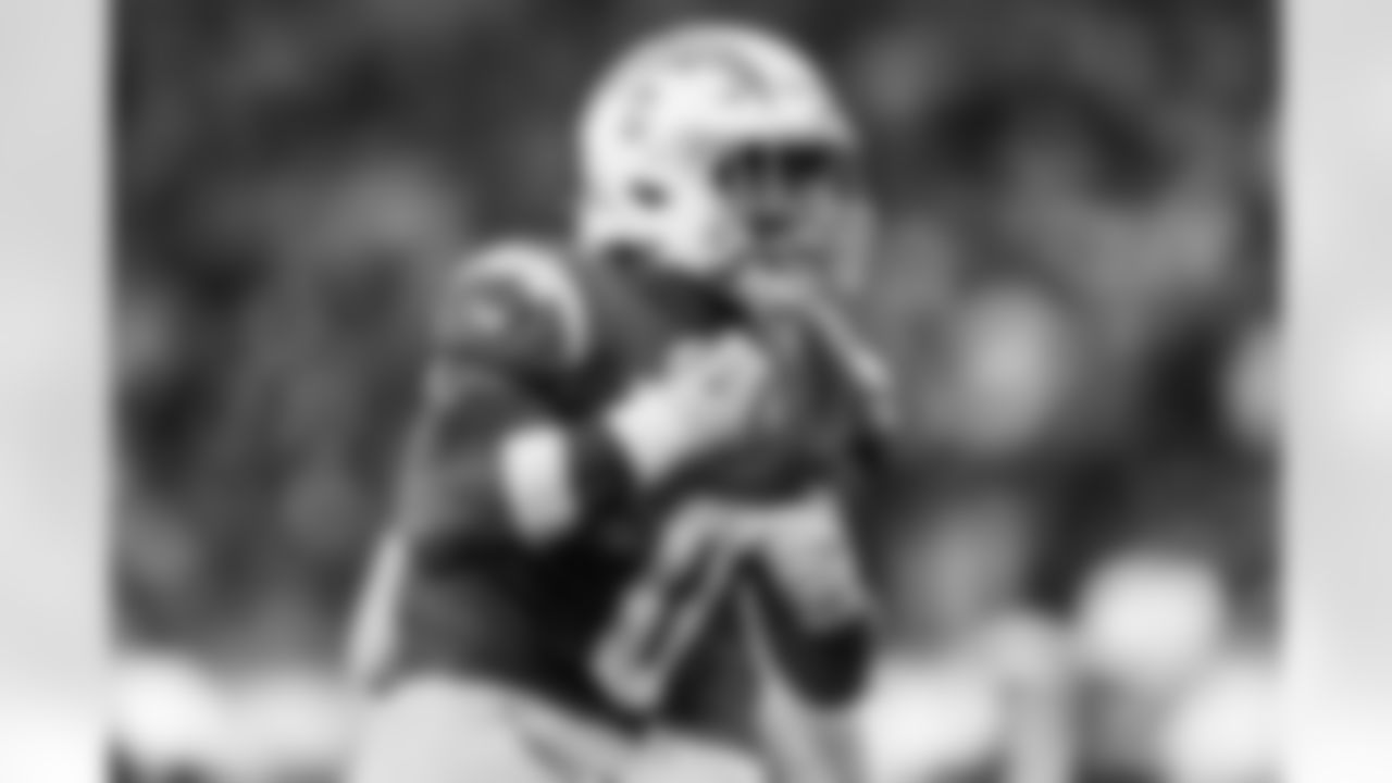 Check out the best shots from the Chargers Week 10 matchup against the Steelers!