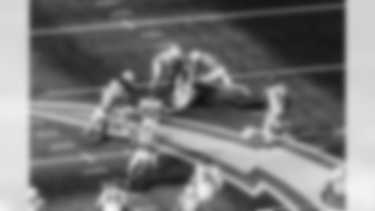 Take a look back at the Chargers Week 3 matchup with the Broncos in monochrome!