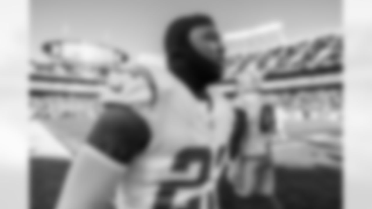 Check out the best shots from the Chargers Week 15 matchup against the Chiefs!