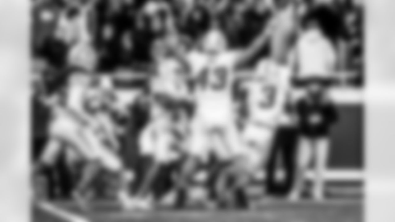 Take a look back at the Chargers Week 15 matchup with the Chiefs in monochrome.