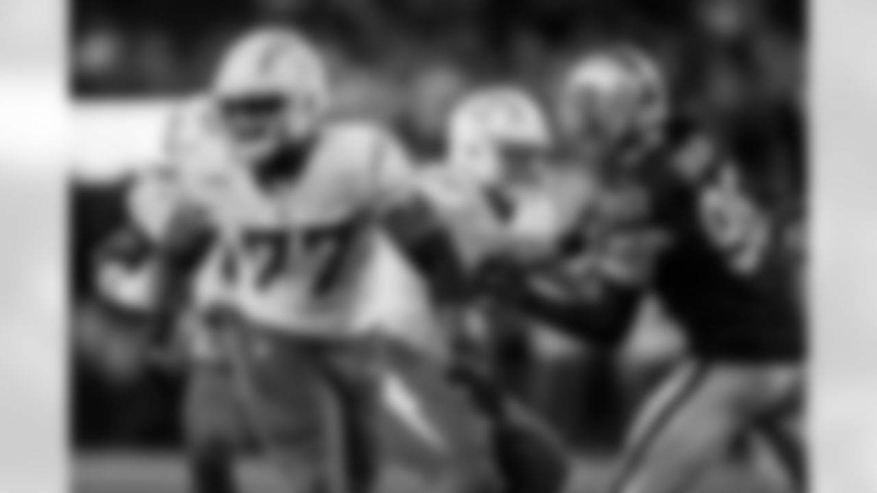 Take a look at the best photos of Chargers 2026 free agent Zion Johnson