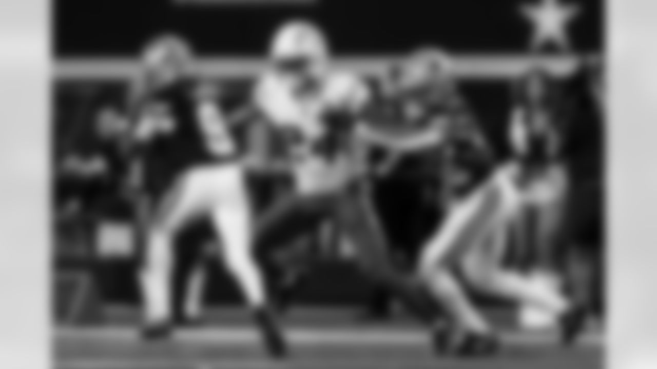 Take a look at the best photos of Chargers 2026 free agent Benjamin St-Juste