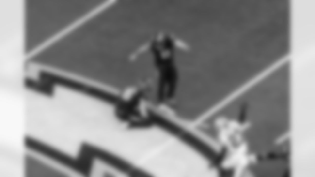 Check out the best shots from the Chargers Week 13 matchup against the Raiders!