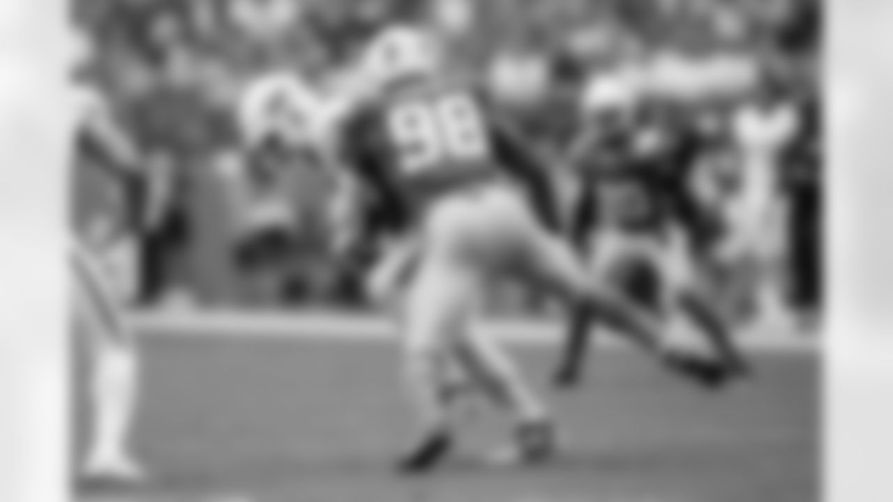 Check out the best shots from the Chargers Week 6 matchup against the Dolphins!