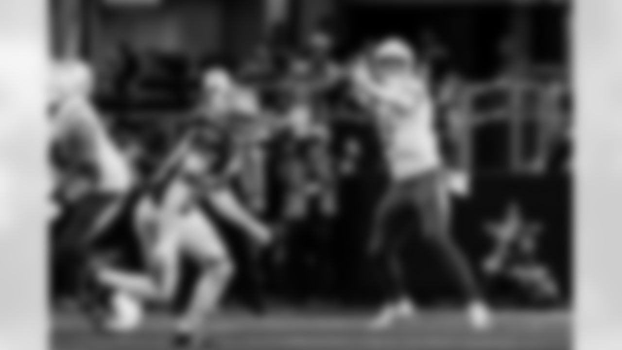 Take a look back at the best photos of Justin Herbert's 2025 campaign.