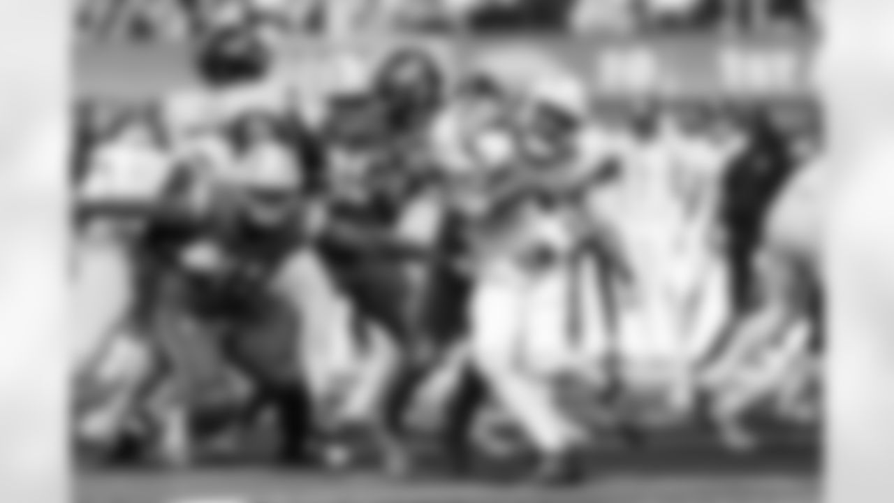 S Derwin James Jr. (3)