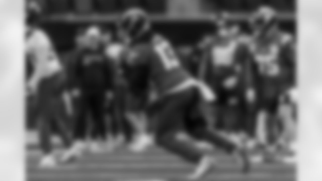 The Los Angeles Chargers practice on Wednesday, December 24, 2025 at Sofi Stadium in Inglewood, CA.