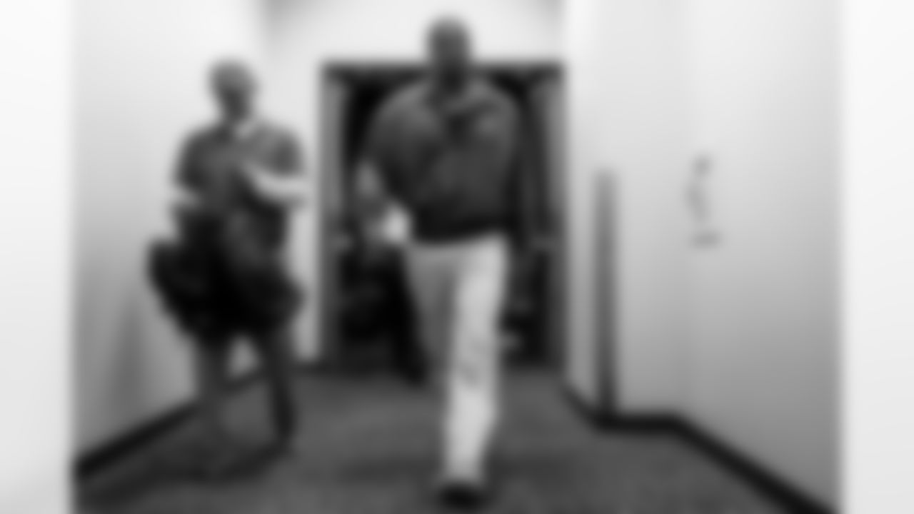 Take a look back at the best photos of the Chargers best arrival fits of the 2025 season.