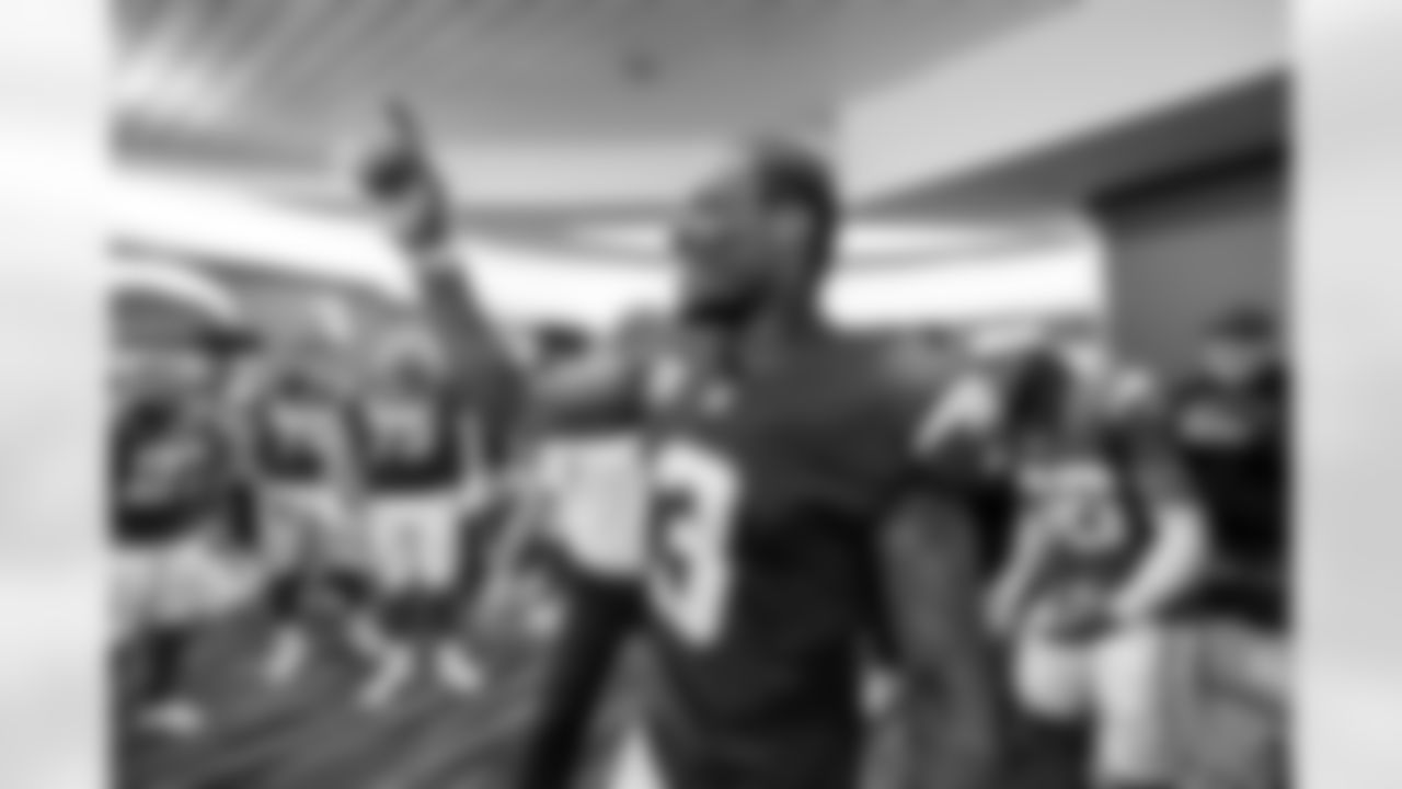 The Los Angeles Chargers play the New Orleans Saints on Sunday, October 27, 2024 at SoFi Stadium in Inglewood, CA.
[FINAL SCORE: LAC 26 - NO 8]