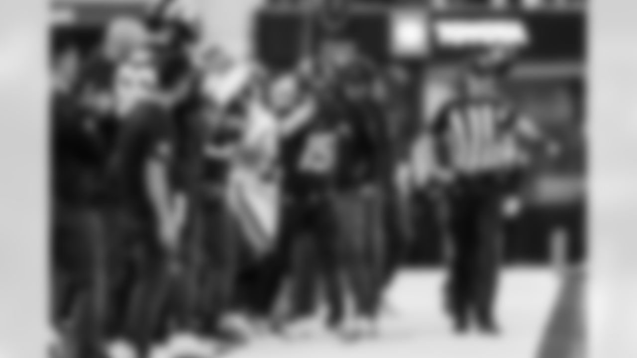 WR Ladd McConkey (15)