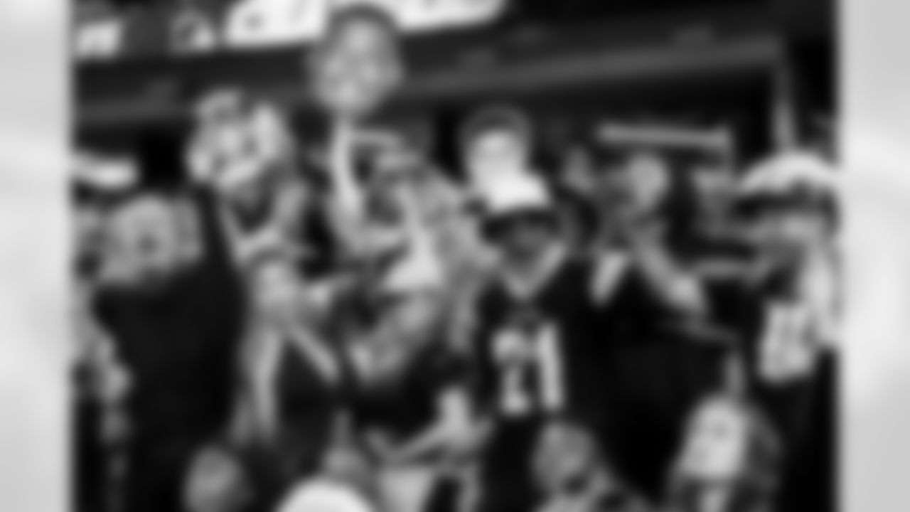 Check out some of the best photos of the Bolt Fam getting together at SoFi Stadium as the Chargers take on the Minnesota Vikings in Week 8!