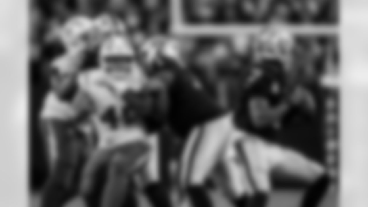 Take a look back at the best photos of Tuli Tuipulotu's 2025 campaign.