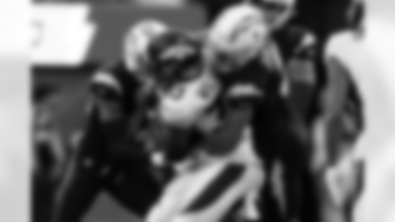 The Los Angeles Chargers play the Denver Broncos on Sunday, December 10, 2023 at SoFi Stadium in Inglewood, CA.
[FINAL SCORE: DEN 24 - LAC 7]